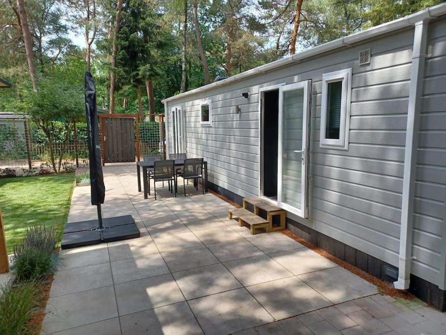 Boshuis Met Grote Tuin I Vakantiepark Met Zwembad Hoenderloo Exterior foto